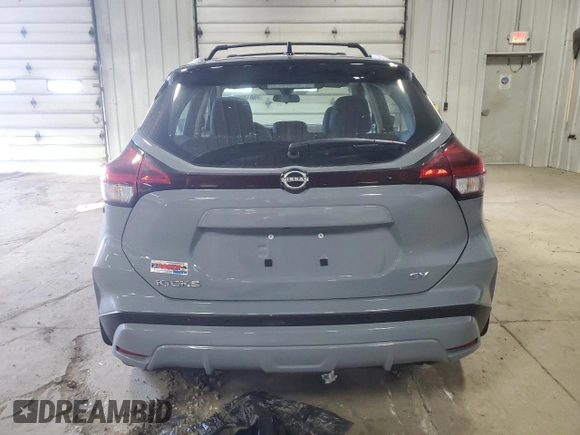 2024 Nissan Kicks SV z VIN 3N1CP5CV6RL495224, wystawiony jako Copart lot #58130655 z przebiegiem 7 927 mil mil oraz Szkoda całkowita • Salvage title. Historia ofert i sprzedaży dostępna na DreamBid. Obrazek 6.