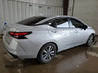 2021 Nissan Versa SV with VIN 3N1CN8EV5ML835699, listed as a Copart auction lot 60232705 with 84,306 mi miles and Salvage title. Bid and sale history available at DreamBid. Image 3.