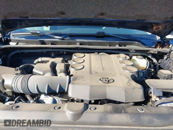2020 Toyota 4Runner SR5 with VIN JTEBU5JR8L5777990, listed as a IAAI auction lot 41582185 with 37,862 mi miles and . Bid and sale history available at DreamBid. Image 10.