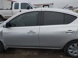 2016 Nissan Versa S with VIN 3N1CN7APXGL860037, listed as a IAAI auction lot 41602972 with 79,367 mi miles. Bid and sale history available at carsss.com. Image 15.