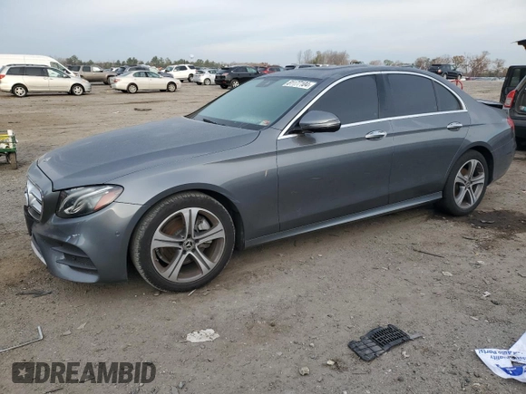 2018 Mercedes-Benz E-Class E 300 with VIN WDDZF4JB1JA465739, listed as a Copart auction lot 81177104 with 0 mi miles and Salvage Title. Bid and sale history available at carsss.com. Image 1.