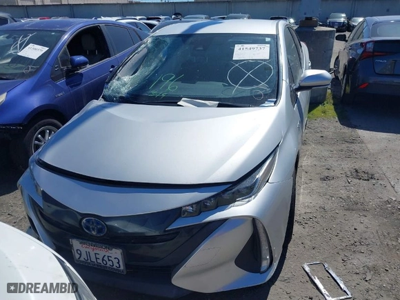 2020 Toyota Prius Prime LE with VIN JTDKARFP1L3163063, listed as a IAAI auction lot 41549737 with NaN miles. Bid and sale history available at carsss.com. Image 13.