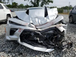 2016 Chevrolet Camaro 2SS with VIN 1G1FG1R76G0141332, listed as a Copart auction lot 55898725 with 70,810 mi miles and Salvage title. Bid and sale history available at DreamBid. Image 5.