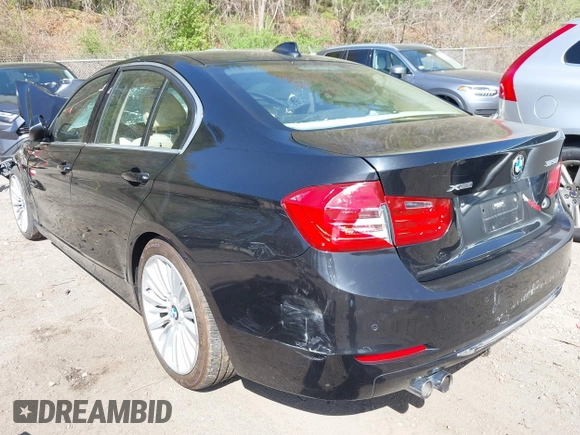 2014 BMW 3 Series 328i xDrive с VIN WBA3B5C54EP543441, выставлен на аукционе IAAI как лот 42144984 с пробегом Не указан миль и . История ставок и продаж доступна на DreamBid. Изображение 3.
