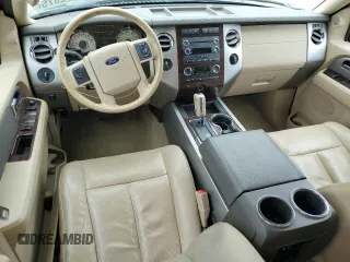 2013 Ford Expedition XLT with VIN 1FMJU1J57DEF42919, listed as a Copart auction lot 60502075 with 218,559 mi miles and Salvage title. Bid and sale history available at DreamBid. Image 8.