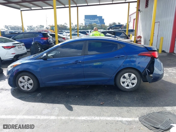 2016 Hyundai Elantra SE with VIN 5NPDH4AE2GH691895, listed as a IAAI auction lot 41778639 with 136,738 mi miles. Bid and sale history available at carsss.com. Image 14.