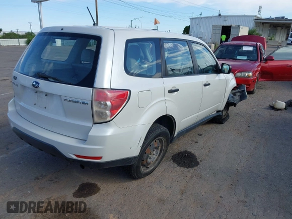 2009 Subaru Forester X with VIN JF2SH61609H701743, listed as a IAAI auction lot 42608420 with 103,319 mi miles and . Bid and sale history available at DreamBid. Image 4.