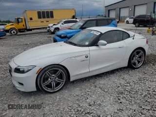 2011 BMW Z4 sDrive35is z VIN WBALM1C59BE393773, wystawiony jako Copart lot #56021935 z przebiegiem 86 666 mil mil oraz Szkoda całkowita • Salvage title. Historia ofert i sprzedaży dostępna na DreamBid. Obrazek 1.