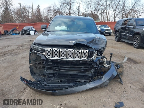 2023 Jeep Grand Cherokee Limited with VIN 1C4RJHBG1PC642541, listed as a IAAI auction lot 41959275 with 10,535 mi miles and . Bid and sale history available at DreamBid. Image 12.