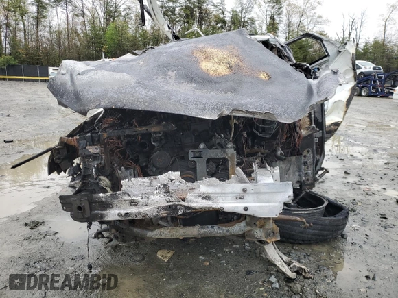 2022 Jaguar F-Pace S with VIN SADCJ2EX9NA702559, listed as a Copart auction lot 52077405 with Not provided miles and Salvage title. Bid and sale history available at DreamBid. Image 5.