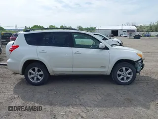 2012 Toyota RAV4 Limited z VIN JTMDF4DV5C5058092, wystawiony jako IAAI lot #42322172 z przebiegiem 216 601 mil mil oraz . Historia ofert i sprzedaży dostępna na DreamBid. Obrazek 14.