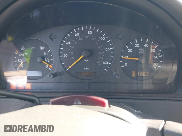 2003 Mercedes-Benz M-Class 3.2L with VIN 4JGAB54E03A383496, listed as a IAAI auction lot 41327756 with 162,973 mi miles. Bid and sale history available at carsss.com. Image 7.