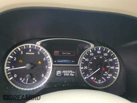 2013 Infiniti JX35 with VIN 5N1AL0MN7DC324306, listed as a Copart auction lot 70227404 with 266,525 mi miles and Salvage Title. Bid and sale history available at carsss.com. Image 9.