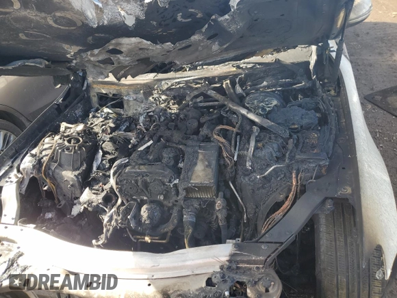 2017 Mercedes-Benz E 300 Luxury with VIN WDDZF4KB5HA171575, listed as a Copart auction lot 47442195 with Not provided miles and Salvage title. Bid and sale history available at DreamBid. Image 11.