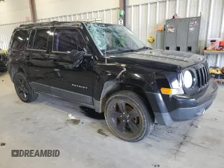 2012 Jeep Patriot Latitude with VIN 1C4NJRFB6CD689460, listed as a Copart auction lot 45780575 with 168,975 mi miles and Salvage Title. Bid and sale history available at carsss.com. Image 4.