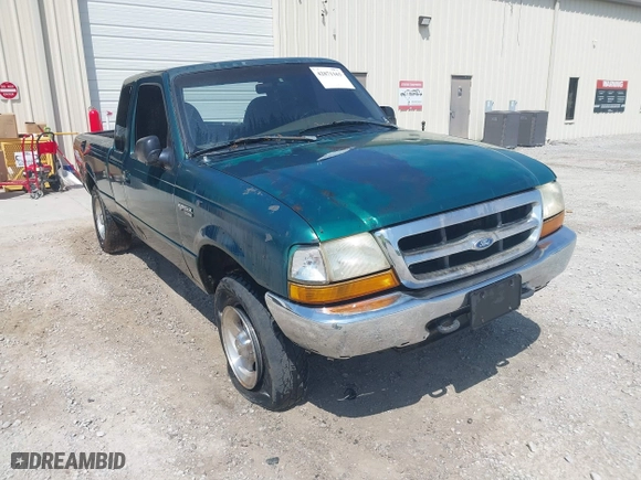 1999 Ford Ranger XLT with VIN 1FTZR15X7XPA71738, listed as a IAAI auction lot 42071163 with 225,035 mi miles. Bid and sale history available at carsss.com. Image 6.