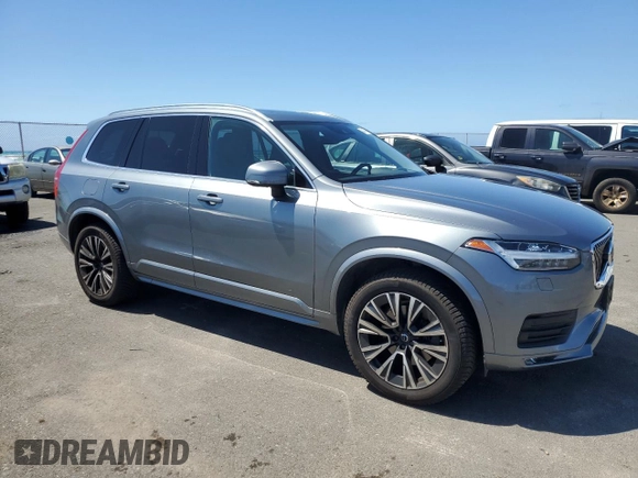 2020 Volvo XC90 Momentum with VIN YV4102CK6L1532037, listed as a Copart auction lot 48437895 with 57,018 mi miles and Clean Title. Bid and sale history available at carsss.com. Image 4.