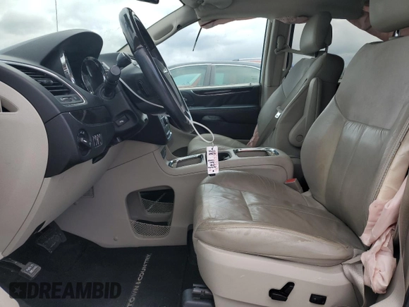 2016 Chrysler Town & Country Limited Platinum with VIN 2C4RC1GG8GR215732, listed as a Copart auction lot 46291215 with 118,192 mi miles and Salvage Title. Bid and sale history available at carsss.com. Image 7.