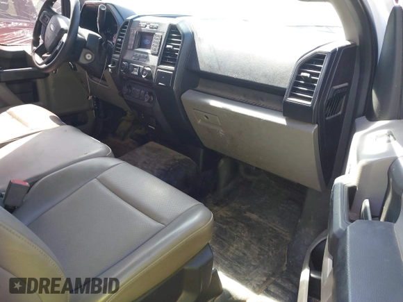 2018 Ford F-150 XL with VIN 1FTMF1C51JKC43237, listed as a IAAI auction lot 41760801 with 347,677 mi miles. Bid and sale history available at carsss.com. Image 5.