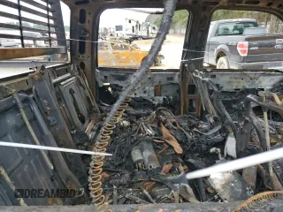 2007 GMC Sierra 1500 with VIN 1GTJC33D87F117408, listed as a Copart auction lot 87480564 with Not Provided miles and Salvage Title. Bid and sale history available at DreamBid. Image 10.