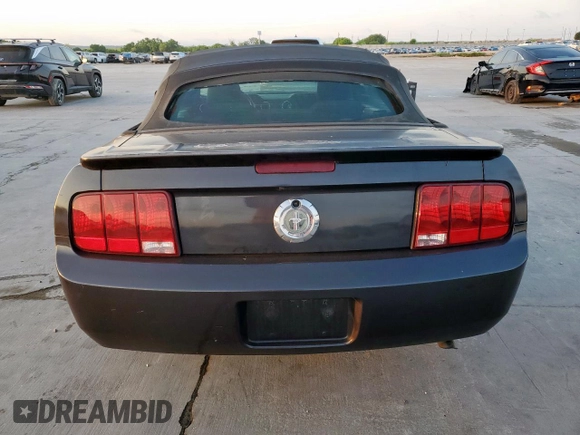 2008 Ford Mustang Deluxe with VIN 1ZVHT84N385138092, listed as a Copart auction lot 53096055 with 162,185 mi miles and Clean Title. Bid and sale history available at carsss.com. Image 6.
