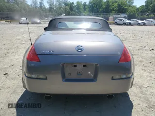 2007 Nissan 350Z Touring z VIN JN1BZ36A67M654488, wystawiony jako Copart lot #57431255 z przebiegiem 77 047 mil mil oraz Czysty tytuł • Clean title. Historia ofert i sprzedaży dostępna na DreamBid. Obrazek 6.