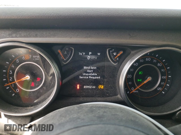 2020 Jeep Wrangler Unlimited Sport with VIN 1C4HJXDN7LW169755, listed as a Copart auction lot 47641404 with 85,902 mi miles and Salvage title. Bid and sale history available at DreamBid. Image 9.