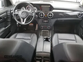 2013 Mercedes-Benz GLK 250 with VIN WDCGG0EB2DG102623, listed as a Copart auction lot 45491145 with 393,461 mi miles and Clean Title. Bid and sale history available at DreamBid. Image 8.