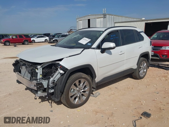 2024 Toyota RAV4 XLE Premium с VIN 2T3C1RFV3RW360051, выставлен на аукционе IAAI как лот 42261611 с пробегом 5 907 миль миль и . История ставок и продаж доступна на DreamBid. Изображение 2.