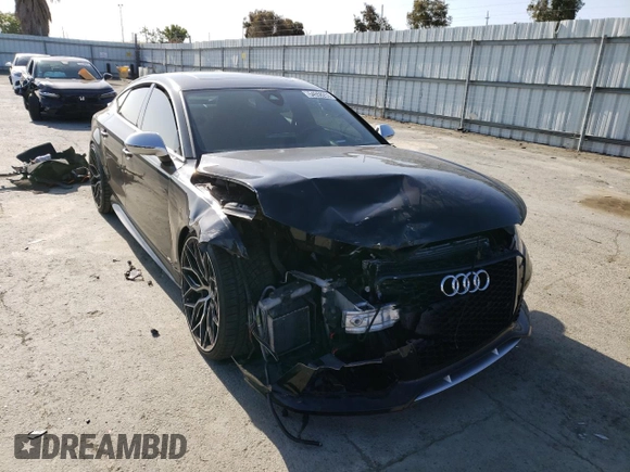 2015 Audi RS 7 Prestige z VIN WUAW2AFC6FN900136, wystawiony jako Copart lot #54558253 z przebiegiem 69 045 mil mil oraz . Historia ofert i sprzedaży dostępna na DreamBid. Obrazek 4.