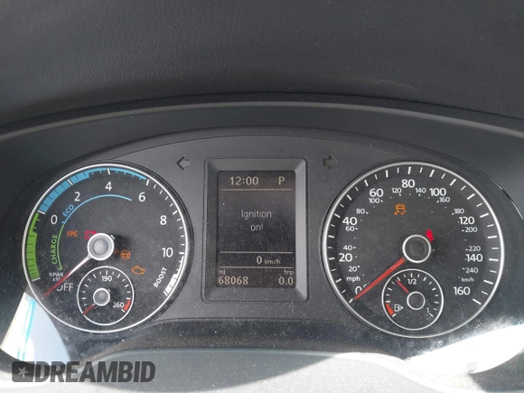 2013 Volkswagen Jetta Hybrid SE with VIN 3VW637AJ0DM281198, listed as a IAAI auction lot 42710130 with 68,068 mi miles and . Bid and sale history available at DreamBid. Image 7.