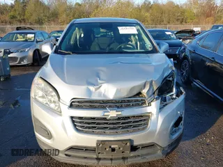 2016 Chevrolet Trax LS with VIN 3GNCJKSB6GL224009, listed as a IAAI auction lot 41312755 with 121,159 mi miles. Bid and sale history available at carsss.com. Image 12.