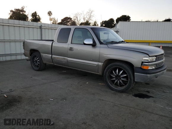 2000 Chevrolet Silverado 1500 LS with VIN 2GCEC19V8Y1321950, listed as a Copart auction lot 89386985 with 260,730 mi miles and Salvage Title. Bid and sale history available at carsss.com. Image 4.