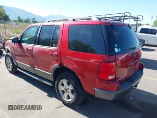 2004 Ford Explorer XLT z VIN 1FMZU73W74UB95173, wystawiony jako IAAI lot #42396738 z przebiegiem 139 703 mil mil oraz . Historia ofert i sprzedaży dostępna na DreamBid. Obrazek 3.