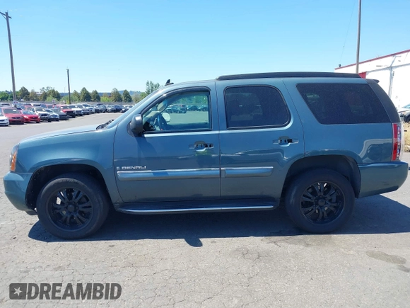 2007 GMC Yukon Denali с VIN 1GKFK63847J208819, выставлен на аукционе IAAI как лот 39872502 с пробегом 237 119 миль миль и . История ставок и продаж доступна на DreamBid. Изображение 6.