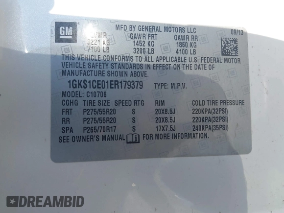 2014 GMC Yukon SLT with VIN 1GKS1CE01ER179379, listed as a IAAI auction lot 41717271 with 136,999 mi miles. Bid and sale history available at carsss.com. Image 9.