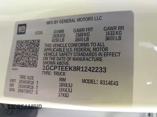 2024 Chevrolet Colorado 4WD Trail Boss z VIN 1GCPTEEK8R1242233, wystawiony jako IAAI lot #42364694 z przebiegiem 4 138 mil mil oraz . Historia ofert i sprzedaży dostępna na DreamBid. Obrazek 9.