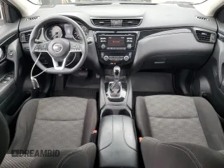 2017 Nissan Rogue SV z VIN JN1BJ1CP5HW005341, wystawiony jako Copart lot #53337415 z przebiegiem 72 606 mil mil oraz Szkoda całkowita • Salvage title. Historia ofert i sprzedaży dostępna na DreamBid. Obrazek 8.