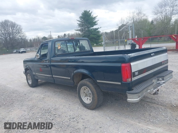 1995 Ford F-150 with VIN 1FTEF15N3SLB27468, listed as a IAAI auction lot 41848685 with 163,044 mi miles. Bid and sale history available at carsss.com. Image 3.