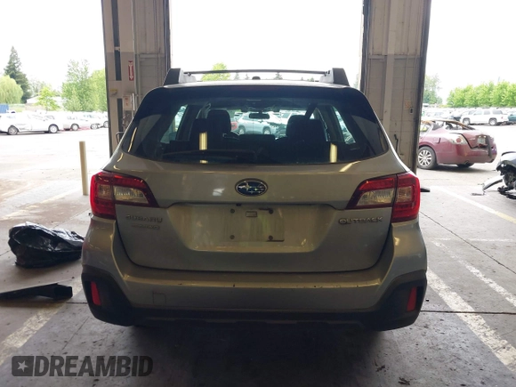 2019 Subaru Outback с VIN 4S4BSABC8K3288427, выставлен на аукционе IAAI как лот 42261344 с пробегом 73 327 миль миль и . История ставок и продаж доступна на DreamBid. Изображение 17.