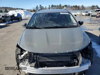 2021 Chrysler Pacifica Touring L with VIN 2C4RC1BG1MR552939, listed as a Copart auction lot 45279645 with 67,229 mi miles and Salvage Title. Bid and sale history available at DreamBid. Image 5.
