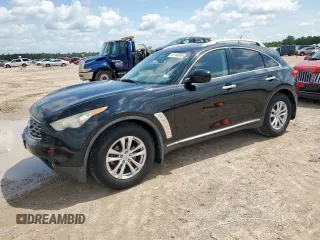 2009 Infiniti FX z VIN JNRAS18U99M100812, wystawiony jako Copart lot #61140385 z przebiegiem 203 942 mil mil oraz Czysty tytuł • Clean title. Historia ofert i sprzedaży dostępna na DreamBid. Obrazek 1.