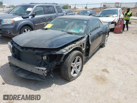 2012 Chevrolet Camaro 1LT z VIN 2G1FB1E30C9198434, wystawiony jako IAAI lot #42049821 z przebiegiem 180 813 mil mil oraz . Historia ofert i sprzedaży dostępna na DreamBid. Obrazek 18.