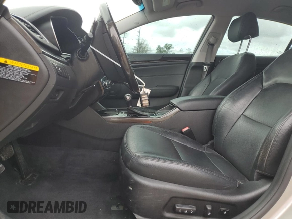 2014 Kia Cadenza Premium with VIN KNALN4D79E5126958, listed as a Copart auction lot 73138304 with 49,163 mi miles and Salvage Title. Bid and sale history available at carsss.com. Image 7.