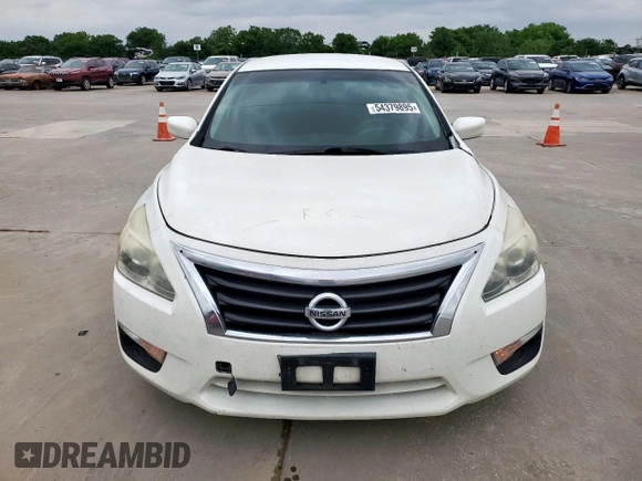 2015 Nissan Altima S with VIN 1N4AL3AP8FN385320, listed as a Copart auction lot 54379895 with 147,826 mi miles and Salvage Title. Bid and sale history available at DreamBid. Image 5.