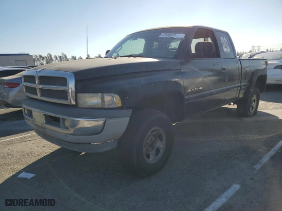 1998 Dodge Ram 1500 with VIN 1B7HC13Y9WJ152685, listed as a Copart auction lot 87938365 with 143,925 mi miles and Clean Title. Bid and sale history available at carsss.com. Image 1.