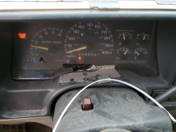1997 Chevrolet Tahoe with VIN 1GNEK13R5VJ420751, listed as a Copart auction lot 44770025 with 236,378 mi miles and Salvage Title. Bid and sale history available at carsss.com. Image 9.