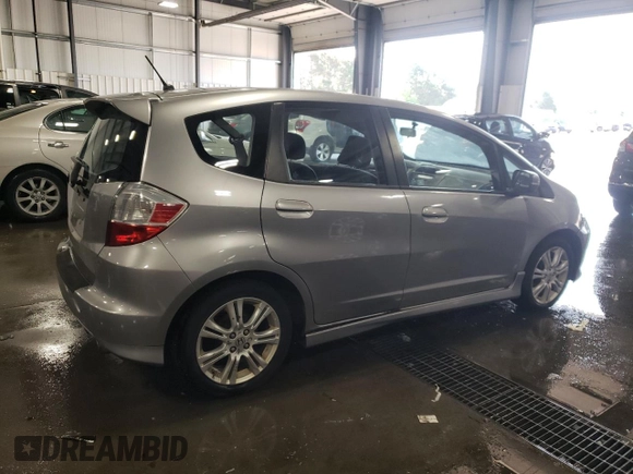 2010 Honda Fit Sport with VIN JHMGE8H40AS027600, listed as a Copart auction lot 62880684 with 271,289 mi miles and Salvage Title. Bid and sale history available at carsss.com. Image 3.