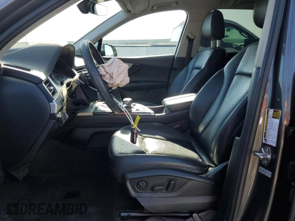 2018 Audi Q7 Premium z VIN WA1AHAF75JD037217, wystawiony jako Copart lot #55182155 z przebiegiem 97 954 mil mil oraz Szkoda całkowita • Salvage title. Historia ofert i sprzedaży dostępna na DreamBid. Obrazek 7.