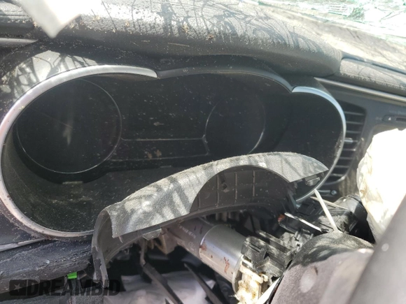 2015 Kia Optima SXL Turbo with VIN 5XXGR4A60FG444419, listed as a Copart auction lot 64724825 with Not provided miles and Clean title. Bid and sale history available at DreamBid. Image 9.
